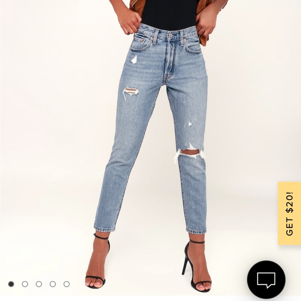 NWT Lulu’s - Levi’s 501 distressed light wash skinny jeans